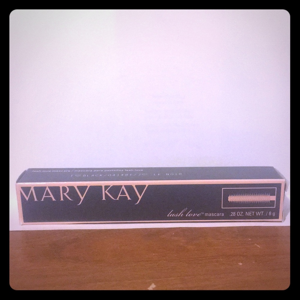 Mary Kay Lash Love Mascara